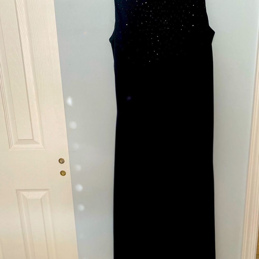 Jones New York Slim Black Gown Sparkle Top sz 14